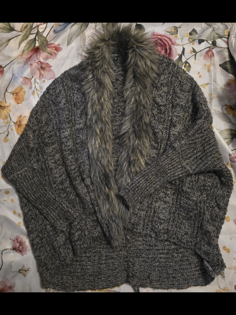 XOXO Gray Faux-Fur Trim Open-Front Cardigan